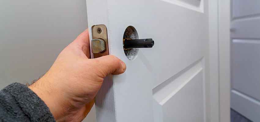 Nighttime Locksmith For Lock Repair in Cutler Bay, FL